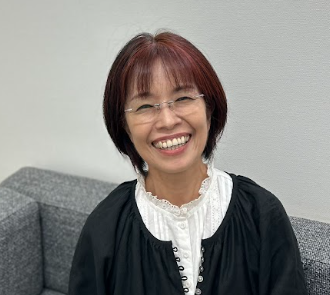 心理カウンセラー 柴垣友佳里 女性 心理相談